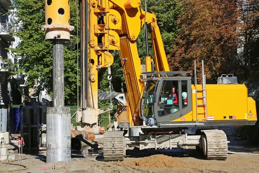 Microzoneamento Sísmico em Duque de Caxias: Projeto, Norma e Execução